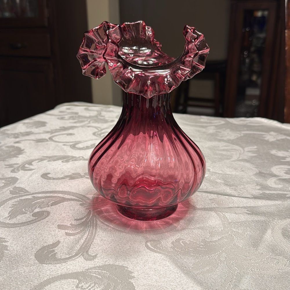 Vintage Fenton cranberry art glass w/ ruffeled edge. - Picture 3 of 6
